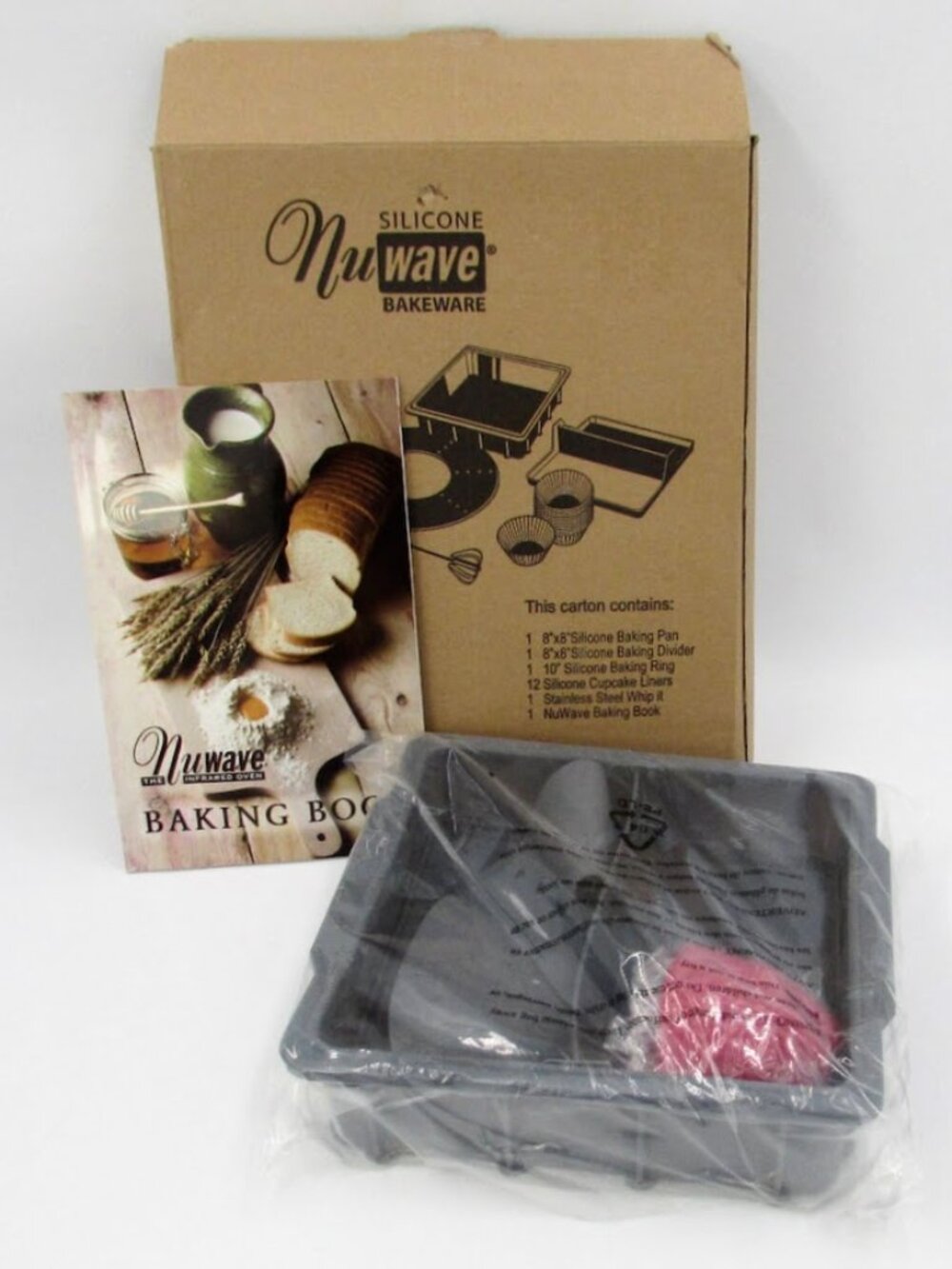 NuWAVE SILICONE BAKING SET 8x8 Baking Pan Cookbook Cupcake Liners Divider NEW